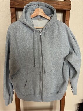 Brandy Melville Light Gray Full‑Zip Hoodie